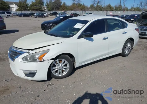 2014 Nissan Altima 2.5 S z USA, uszkodzony, nr VIN 1N4AL3AP0EC175515